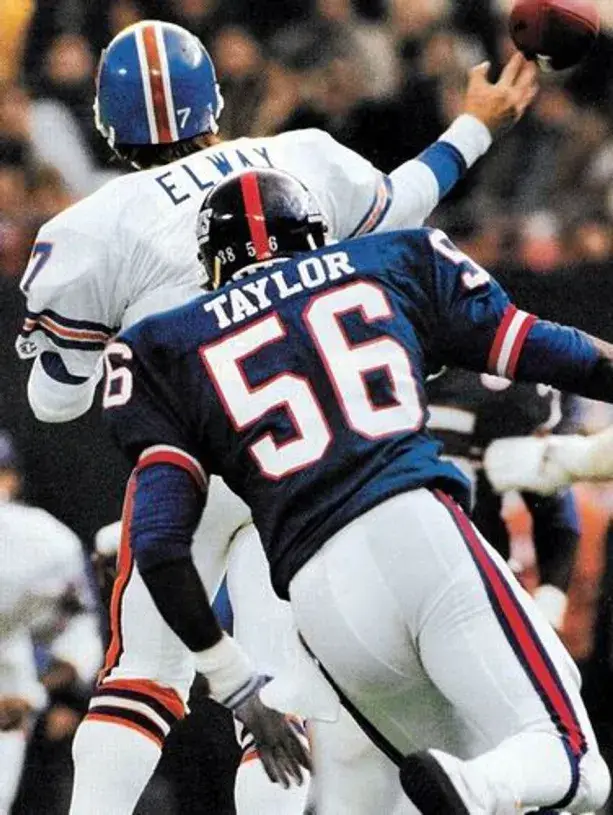 LAWRENCE TAYLOR New York Giants 1988 Throwback Home NFL Football Jersey 