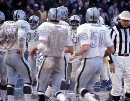 OAKLAND RAIDERS 1970 Away Throwback NFL Jersey Customized “Any Name & Number(s)” 