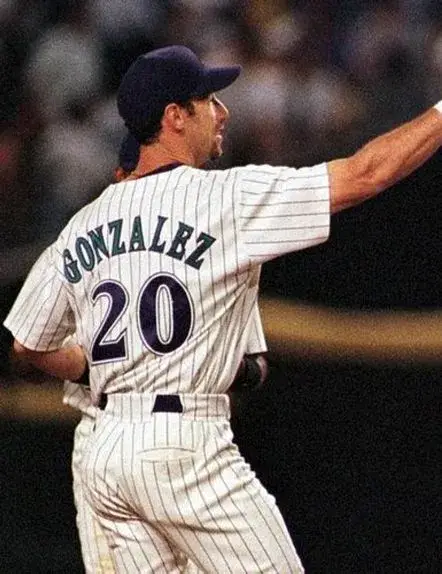 LUIS GONZALEZ Arizona Diamondbacks 2001 Majestic Throwback Home Baseball Jersey 