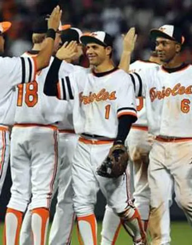 ADAM JONES Baltimore Orioles 1980’s Majestic Cooperstown Throwback Jersey 