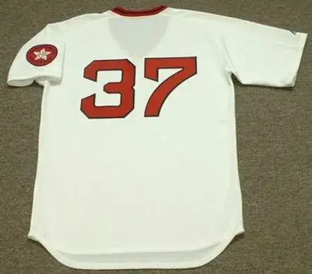 BILL LEE Boston Red Sox 1975 Majestic Cooperstown Home Throwback Baseball Jersey 