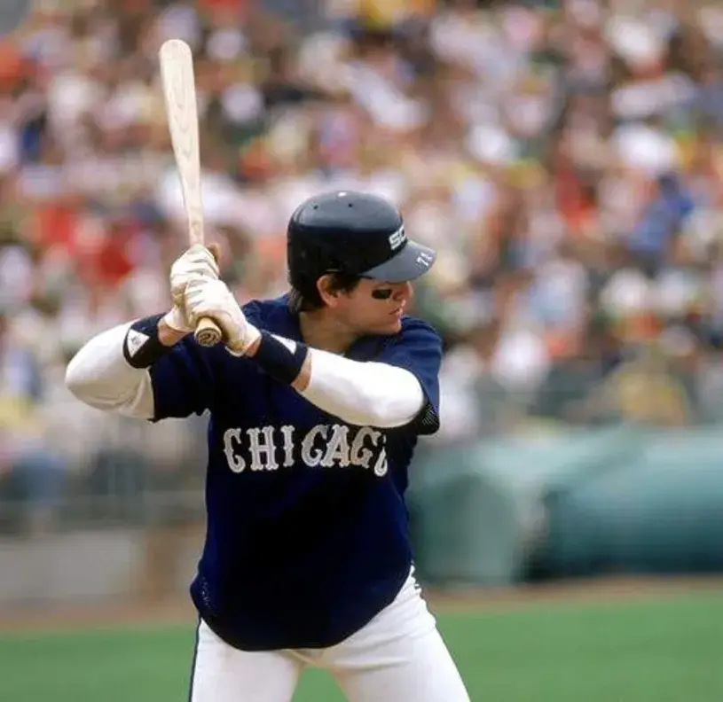 CARLTON FISK Chicago White Sox 1981 Away Majestic Throwback Baseball Jersey 