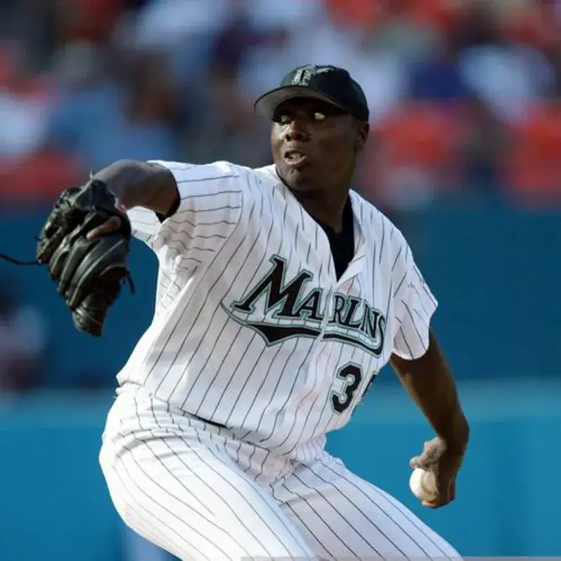 DONTRELLE WILLIS Florida Marlins 2003 Home Majestic Throwback Baseball Jersey 