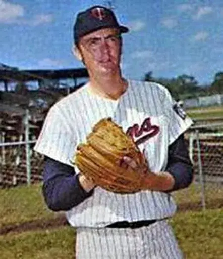 BERT BLYLEVEN Minnesota Twins 1970 Home Majestic Throwback  Baseball Jersey 