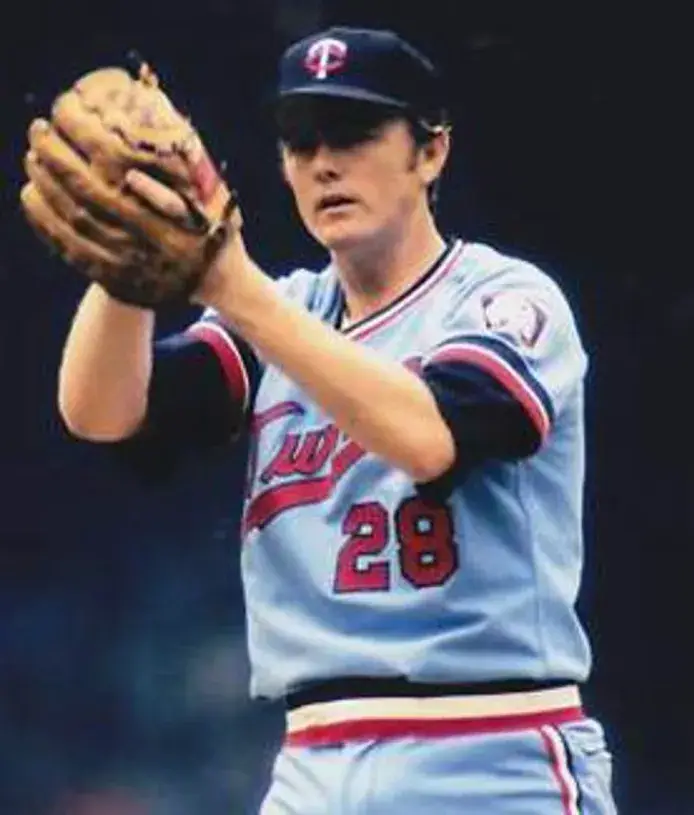 BERT BLYLEVEN Minnesota Twins 1975 Away Majestic Throwback Baseball Jersey 