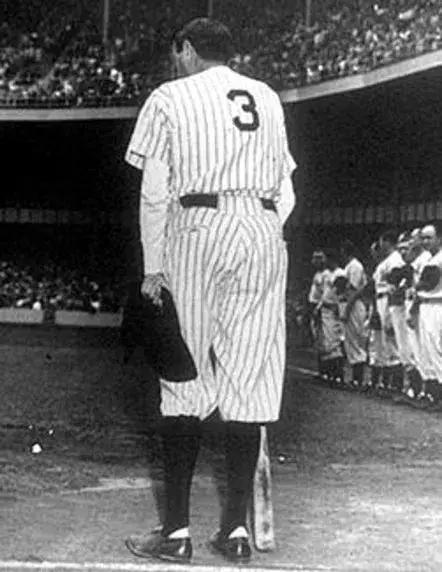 BABE RUTH New York Yankees Home Majestic Throwback Baseball Jersey 