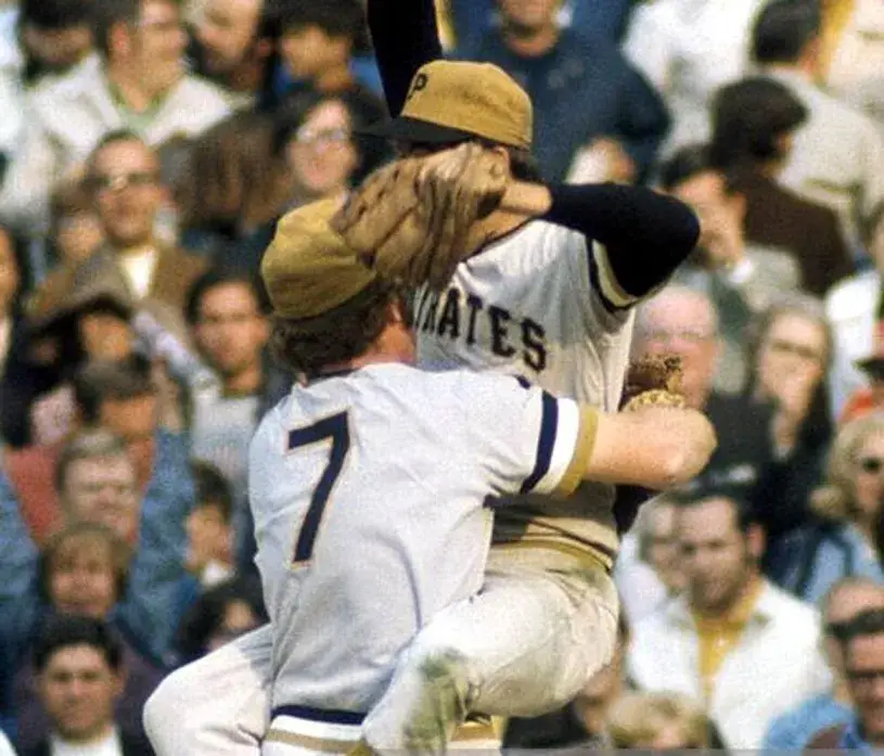 BOB ROBERTSON Pittsburgh Pirates 1971 Home Majestic Baseball Throwback Jersey 