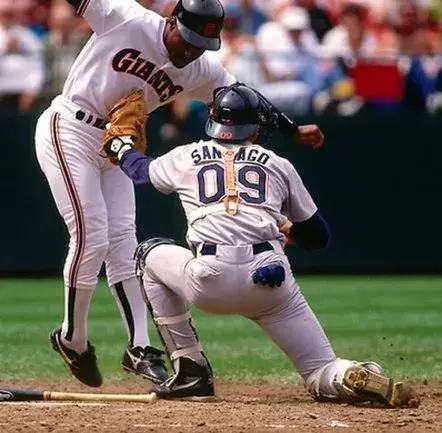 BENITO SANTIAGO San Diego Padres 1992 Away Majestic Baseball Throwback Jersey 