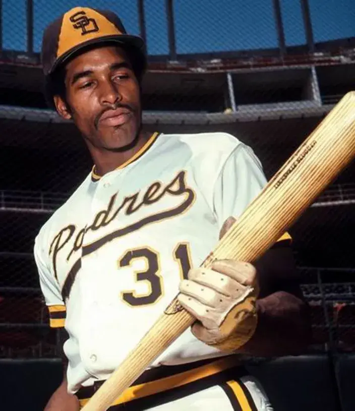 DAVE WINFIELD San Diego Padres 1974 Home Majestic Baseball Throwback Jersey 