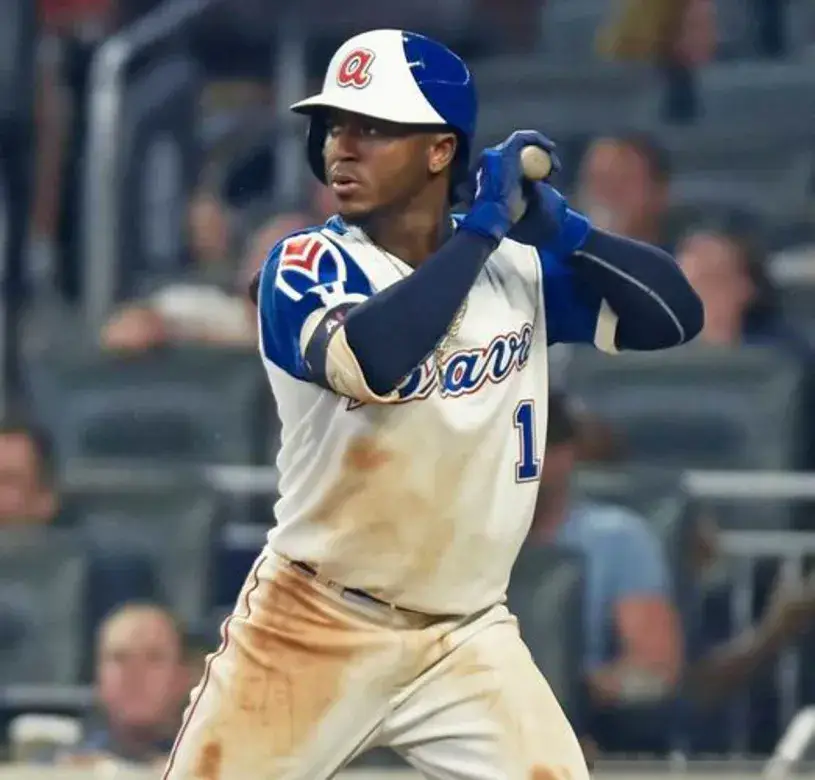 OZZIE ALBIES Atlanta Braves 1970’s Home Majestic Throwback Baseball Jersey 