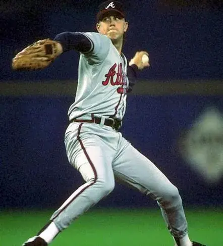 STEVE AVERY Atlanta Braves 1995 Away Majestic Throwback Baseball Jersey 