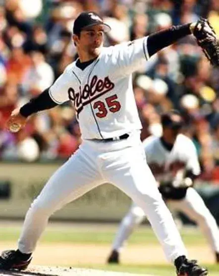 MIKE MUSSINA Baltimore Orioles 1999 Home Majestic Throwback Baseball Jersey 