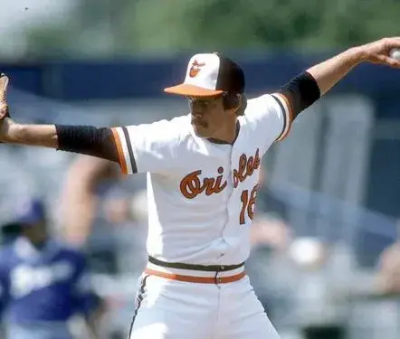 SCOTT McGREGOR Baltimore Orioles 1983 Majestic Cooperstown Throwback Jersey 