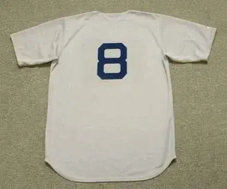 CARL YASTRZEMSKI Boston Red Sox 1967 Away Majestic Throwback Baseball Jersey 