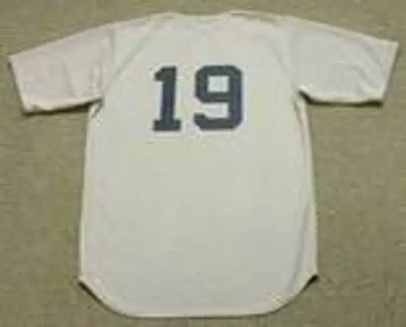 FRED LYNN Boston Red Sox 1979 Majestic Cooperstown Throwback Away Jersey 