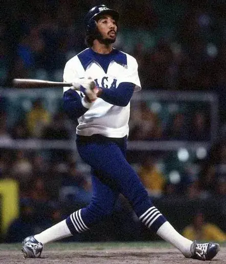 HAROLD BAINES Chicago White Sox 1981 Home Majestic Throwback Baseball Jersey 