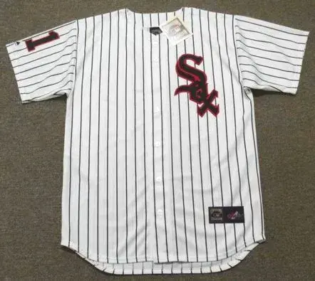 LUIS APARICIO Chicago White Sox 1960’s Home Majestic Throwback Baseball Jersey