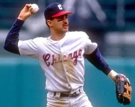 OZZIE GUILLEN Chicago White Sox 1990 Majestic Throwback Away Baseball Jersey 