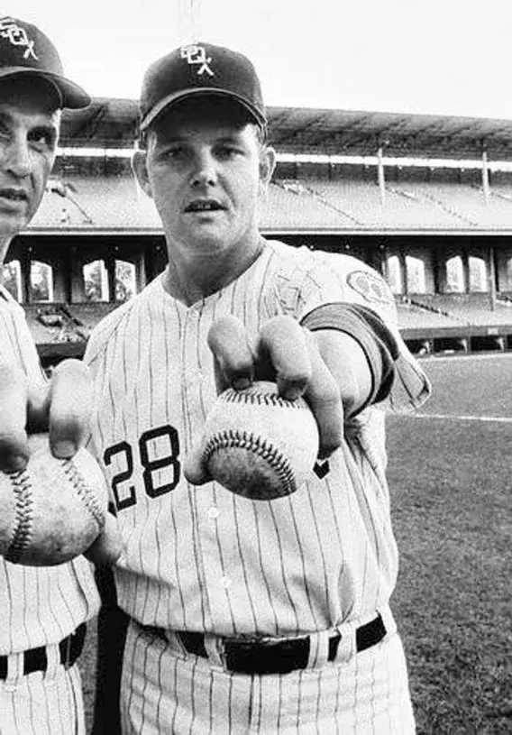 WILBUR WOOD Chicago White Sox 1968 Home Majestic Throwback Baseball Jersey 