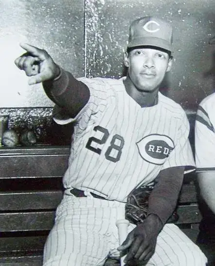 VADA PINSON Cincinnati Reds 1967 Home Majestic Baseball Throwback Jersey 