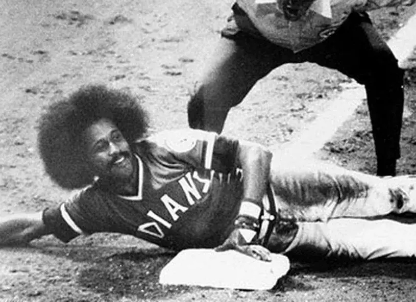 OSCAR GAMBLE Cleveland Indians 1975 Majestic Cooperstown Throwback Away Jersey 