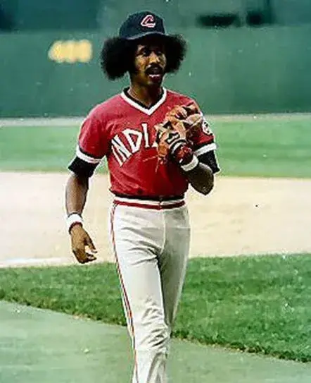 OSCAR GAMBLE Cleveland Indians 1975 Majestic Cooperstown Throwback Jersey 