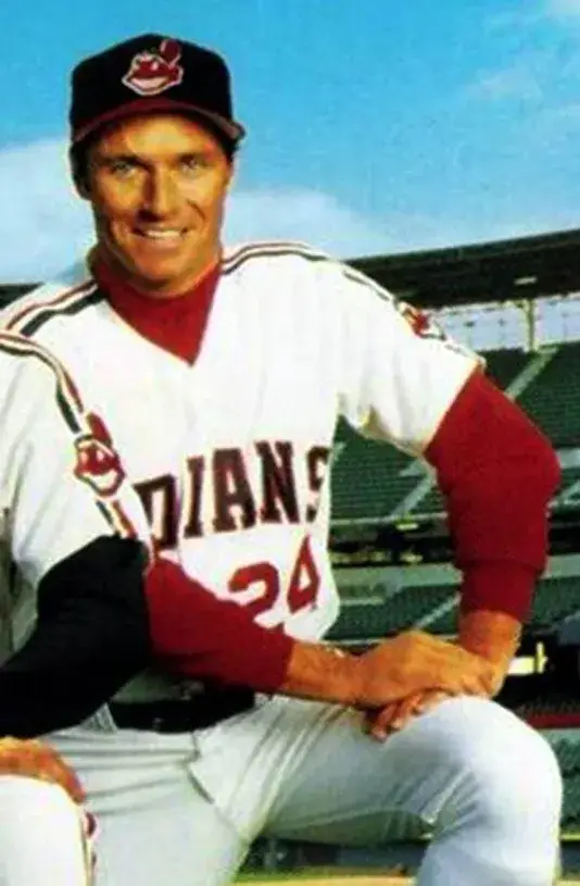 ROGER DORN Cleveland Indians 1980’s Majestic Baseball Throwback Jersey 