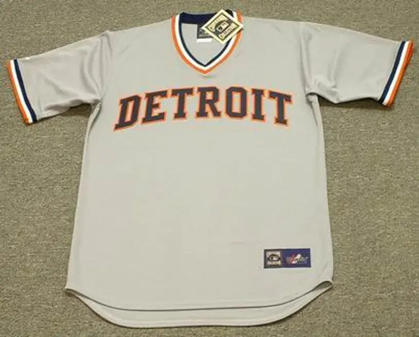 DETROIT TIGERS 1980’s Majestic Cooperstown Throwback Away Baseball Jersey