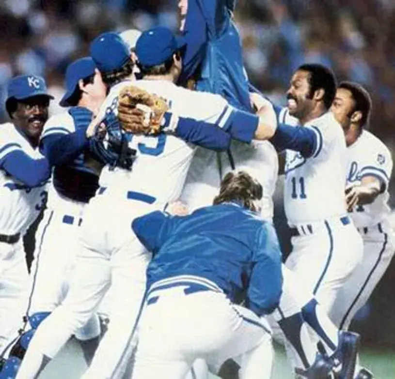 KANSAS CITY ROYALS 1980’s Majestic Cooperstown Throwback Away Baseball Jersey 