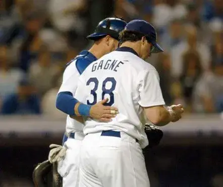 ERIC GAGNE Los Angeles Dodgers 2001 Home Majestic Throwback Baseball Jersey 