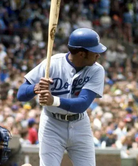 FRANK ROBINSON Los Angeles Dodgers 1972 Away Majestic Throwback Baseball Jersey 