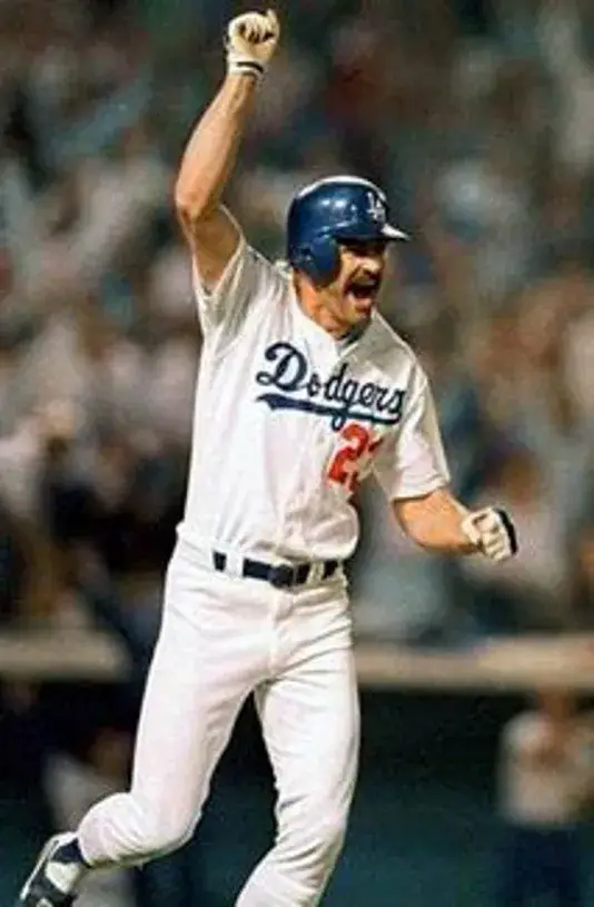 KIRK GIBSON Los Angeles Dodgers 1988 Majestic Home Cooperstown Throwback Jersey 