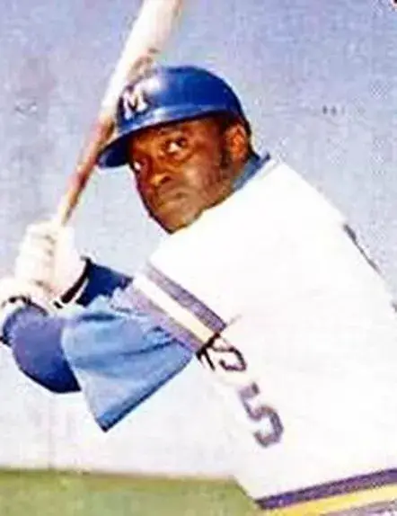 GEORGE SCOTT Milwaukee Brewers 1975 Majestic Cooperstown Throwback Home Jersey 