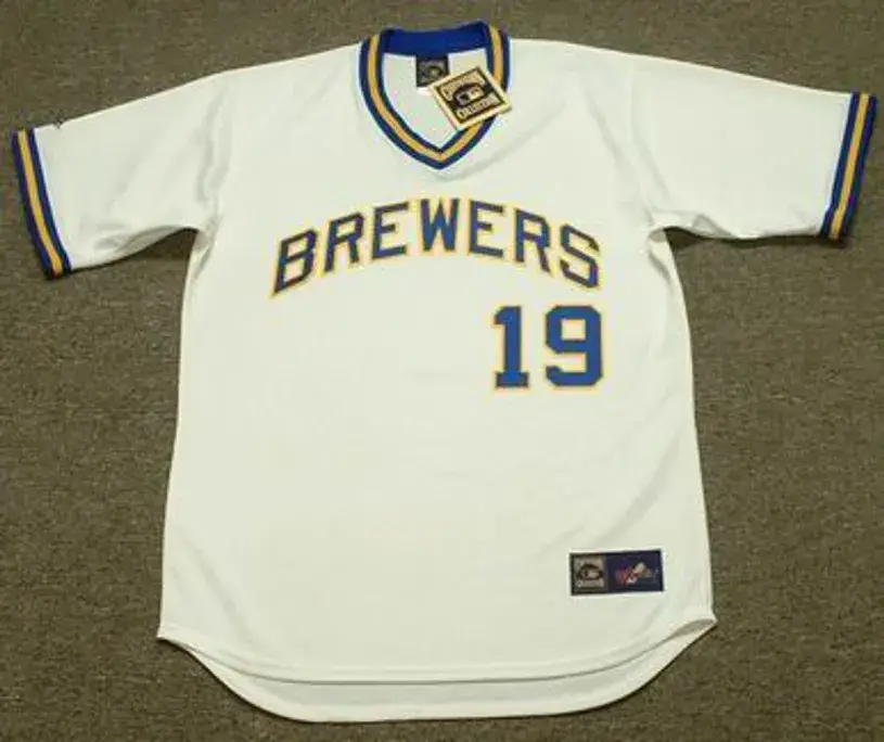 ROBIN YOUNT Milwaukee Brewers 1974 Majestic Cooperstown Throwback Home Jersey