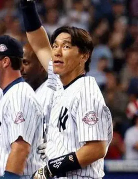 HIDEKI MATSUI New York Yankees 2003 Majestic Cooperstown Home Baseball Jersey 