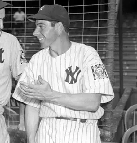 JOE DIMAGGIO New York Yankees 1939 Majestic Cooperstown Throwback Home Jersey 