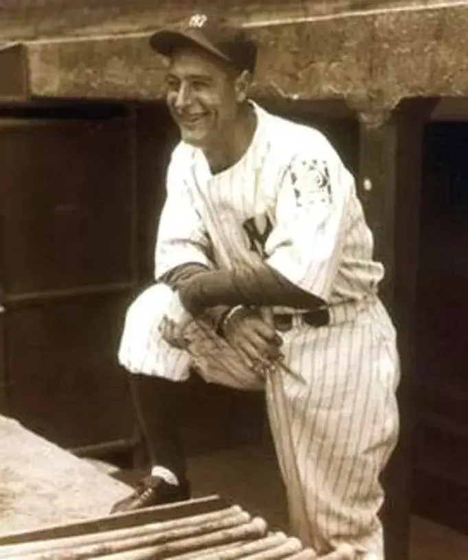 LOU GEHRIG New York Yankees 1939 Home Majestic Throwback Baseball Jersey 