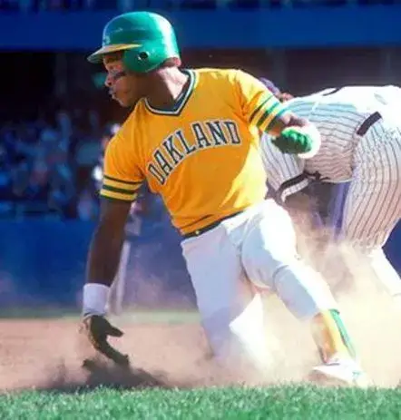 RICKEY HENDERSON Oakland Athletics 1984 Majestic Throwback Baseball Jersey 