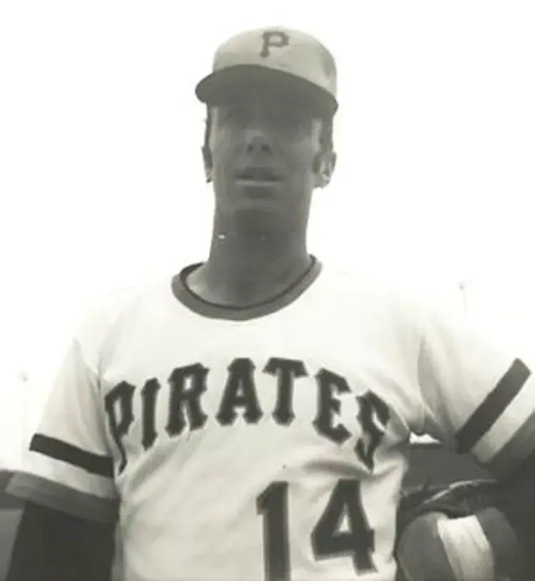 GENE ALLEY Pittsburgh Pirates 1971 Majestic Cooperstown Throwback Baseball Jersey 