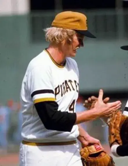 JERRY REUSS Pittsburgh Pirates 1974 Majestic Cooperstown Throwback Baseball Jersey 