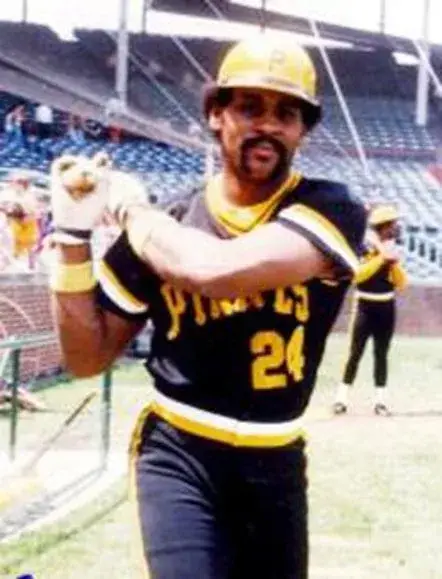 MIKE EASLER Pittsburgh Pirates 1982 Majestic Cooperstown Throwback Baseball Jersey 