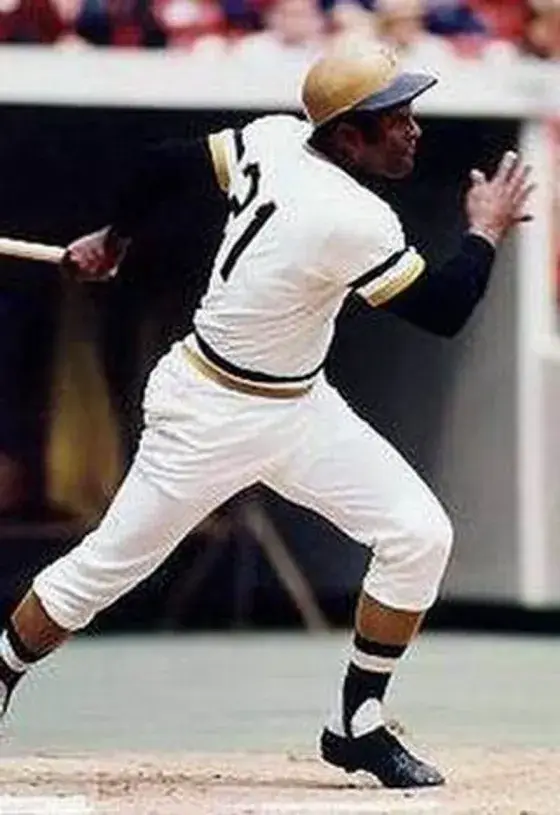 ROBERTO CLEMENTE Pittsburgh Pirates 1971 Home Majestic Baseball Throwback Jersey 