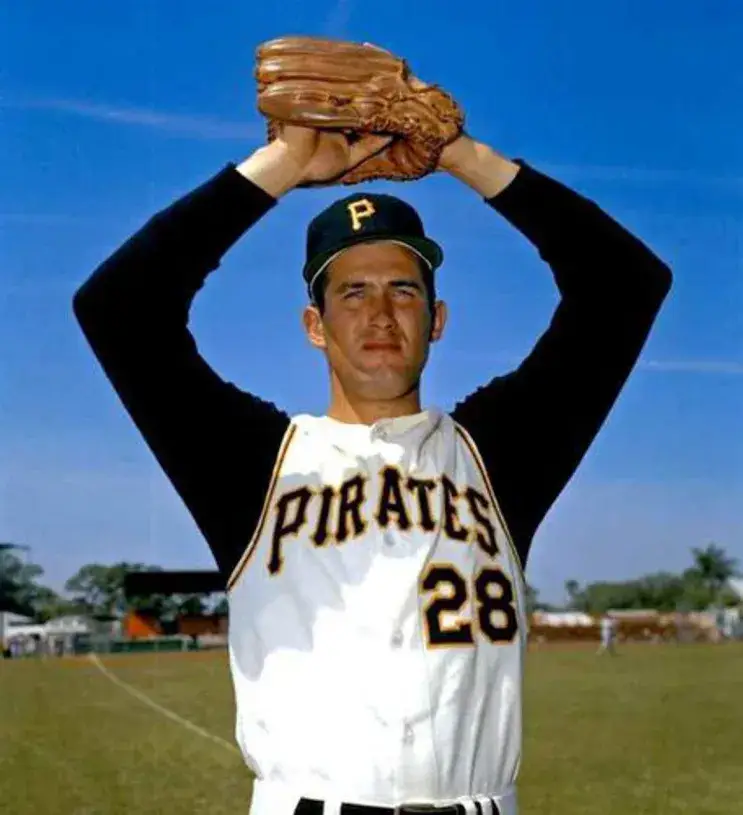 STEVE BLASS Pittsburgh Pirates 1966 Home Majestic Baseball Throwback Jersey 