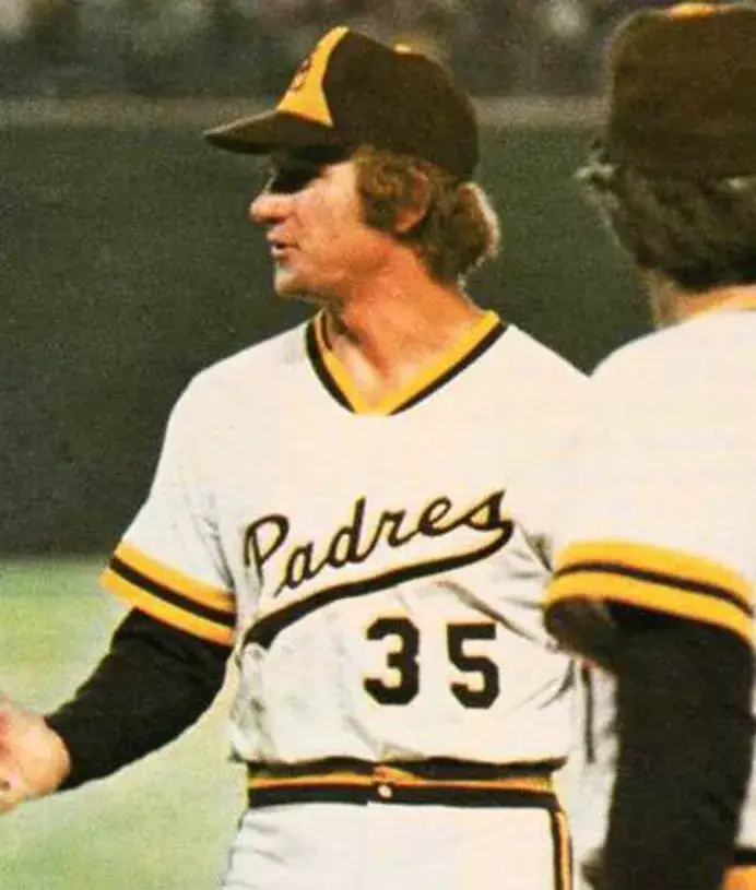 RANDY JONES San Diego Padres 1974 Majestic Cooperstown Throwback Baseball Jersey 