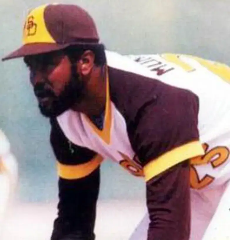 WILLIE MONTANEZ San Diego Padres 1980 Majestic Cooperstown Throwback Home Baseball Jersey 