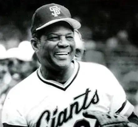 WILLIE MAYS San Francisco Giants Majestic Cooperstown Alternate Baseball Jersey 