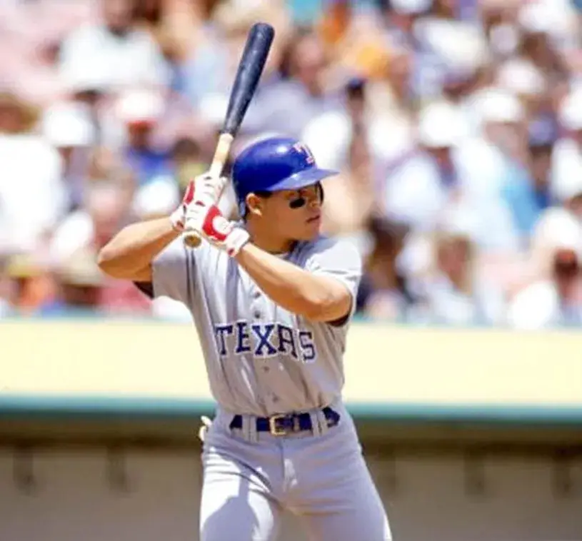 IVAN RODRIGUEZ Texas Rangers 1993 Majestic Cooperstown Throwback Away Jersey 