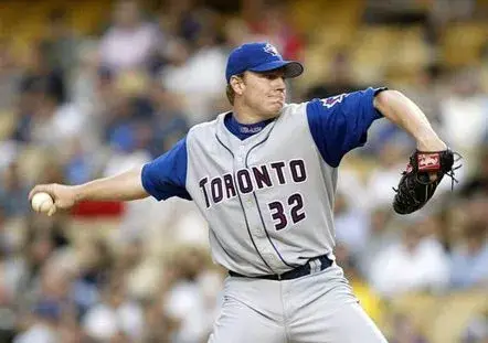 ROY HALLADAY Toronto Blue Jays 1999 Home Majestic Baseball Throwback Jersey 