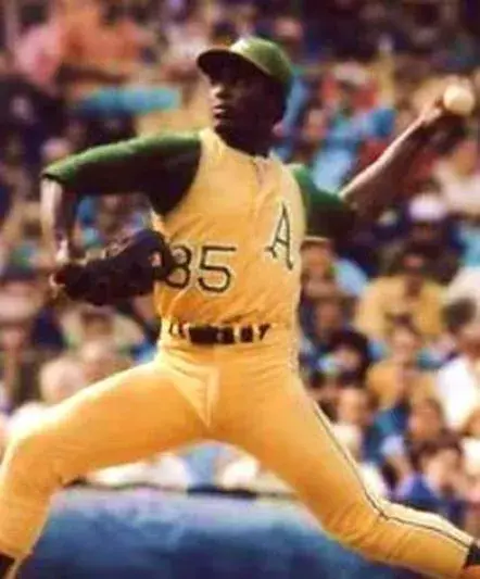 VIDA BLUE Oakland Athletics 1969 Majestic Cooperstown Throwback Baseball Jersey 