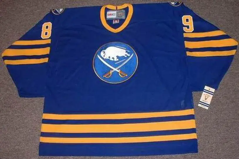 ALEXANDER MOGILNY Buffalo Sabres 1992 Away CCM Vintage NHL Throwback Jersey